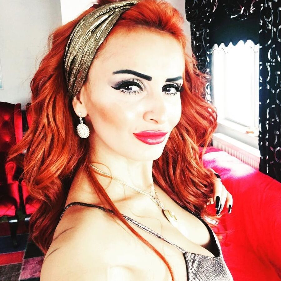 Sexy turkish Ozlem