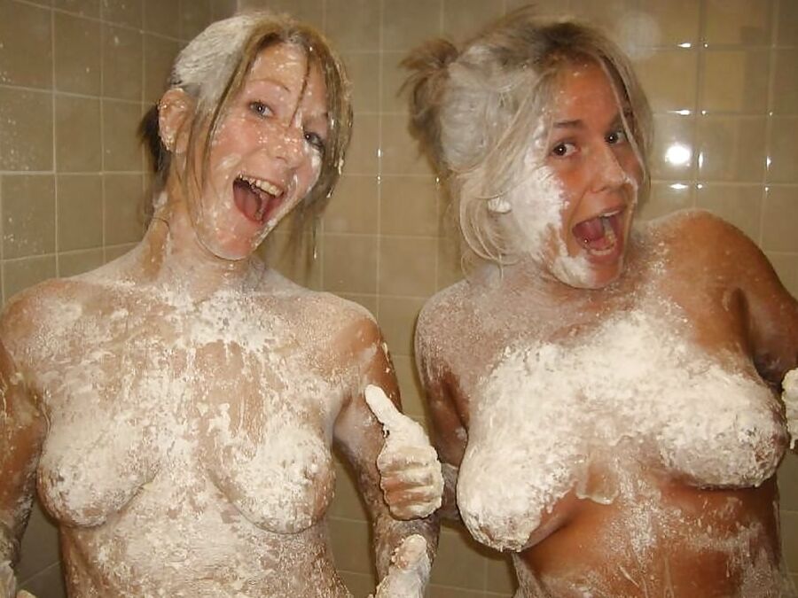 Mehl in Dusche