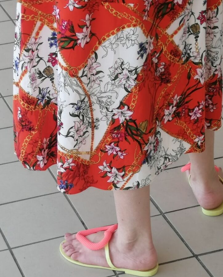 Candids--Portugal - comment and rate