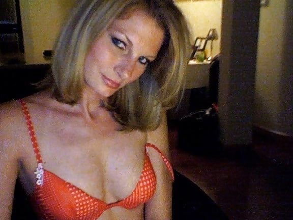 Got MILFs? -
