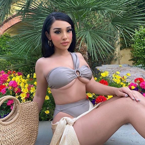 Kiara Marie - Amazing Babe