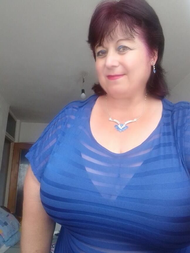 Deniza mit den Superkurven