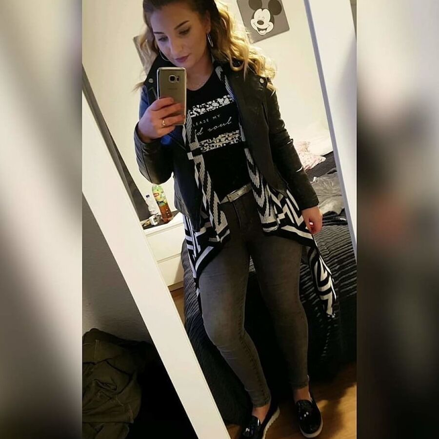 German Chubby Beauty Alana