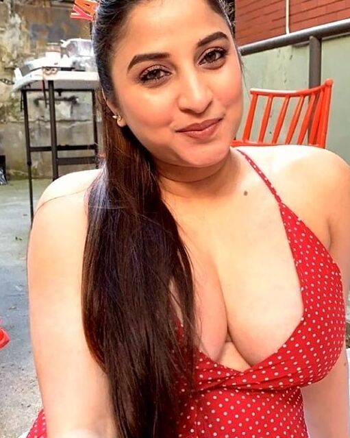 HOT DESI UNSEEN INDIAN AMATEUR MILF