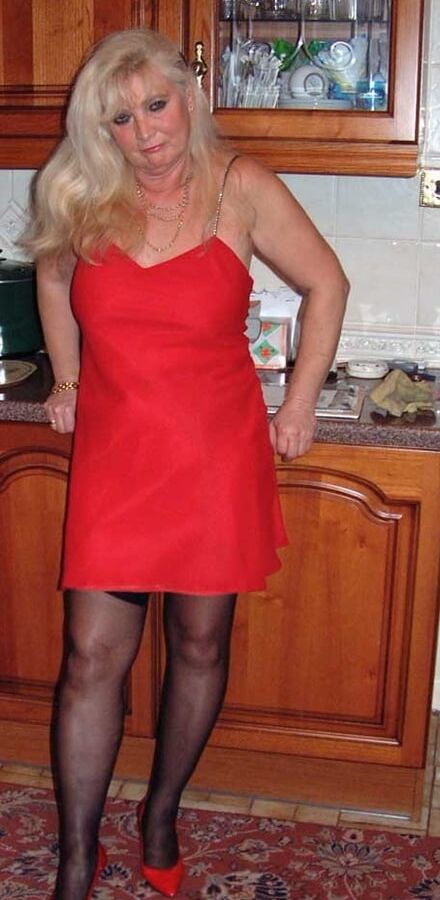 Blonde granny Joan