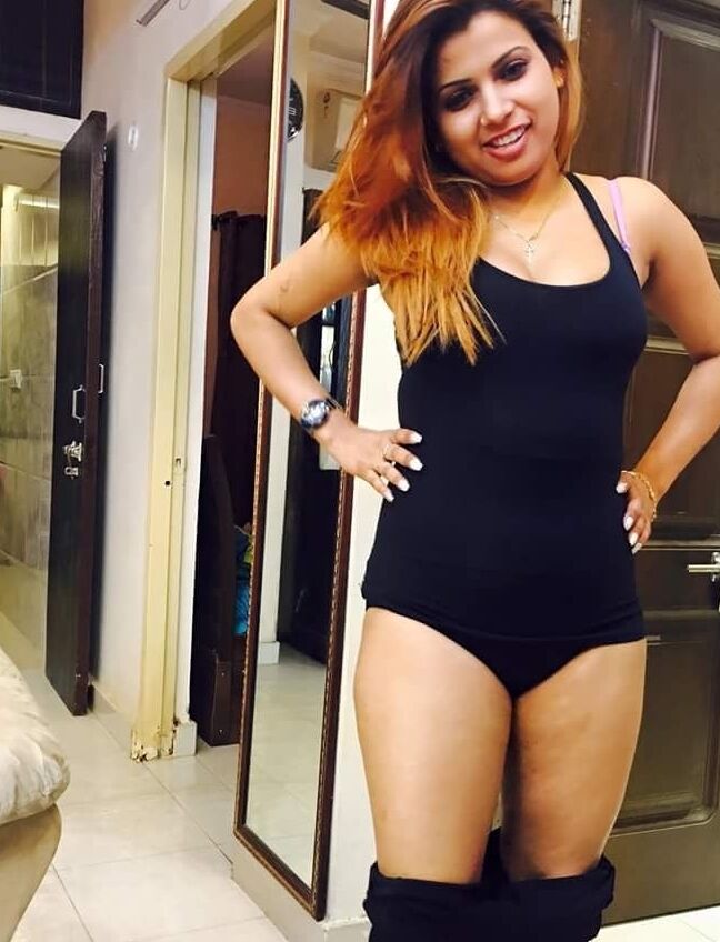 hot desi employee with old boss