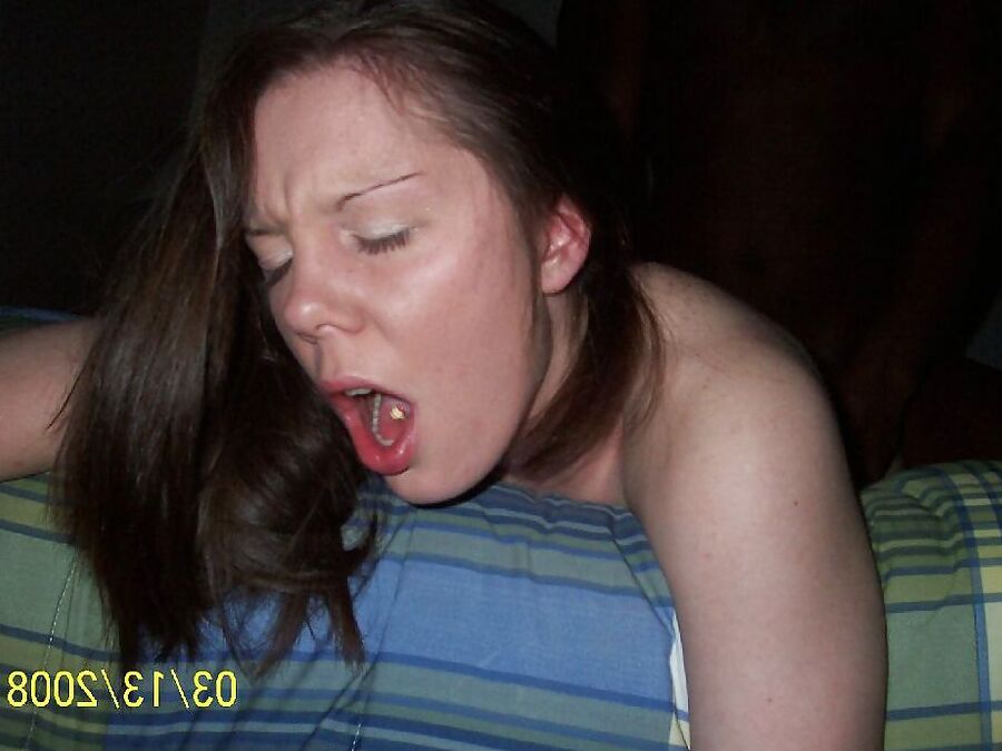 Naked bath slut