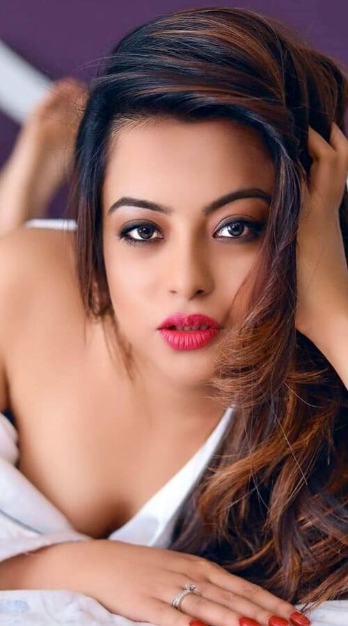 HOT DESI UNSEEN INDIAN AMATEUR MILF