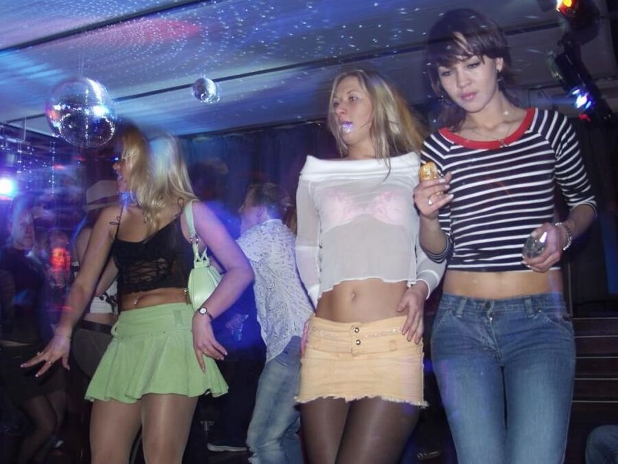 PANTYHOSE AMATEURS
