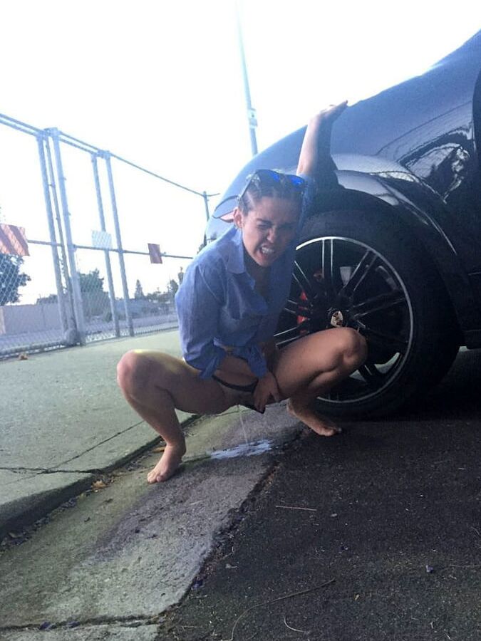 Celeb Sunday Miley Cyrus pissing in public