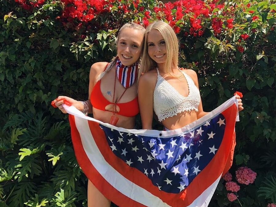 Welcome to the Beach all about Swimwear Vol