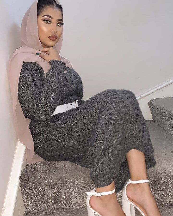 hijabi slut