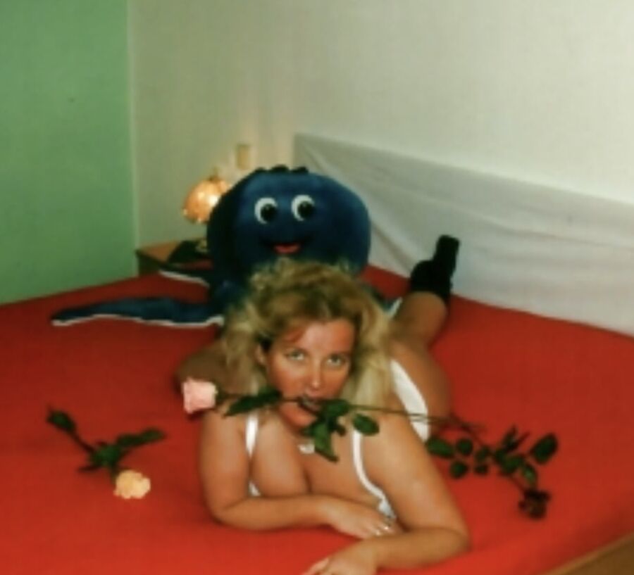 Slut Christina K.