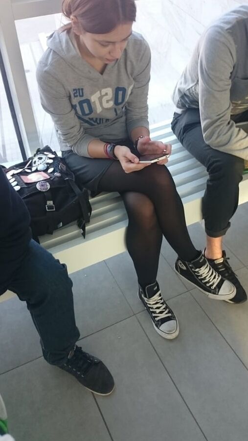 PANTYHOSE AMATEURS