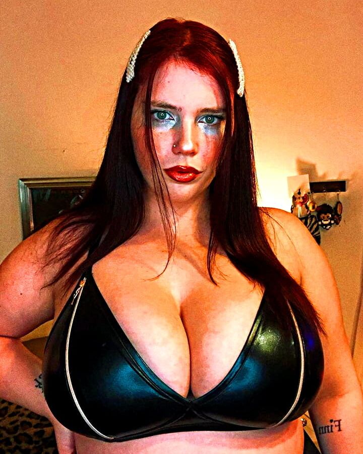 The Busty Fuckpigs: Volume
