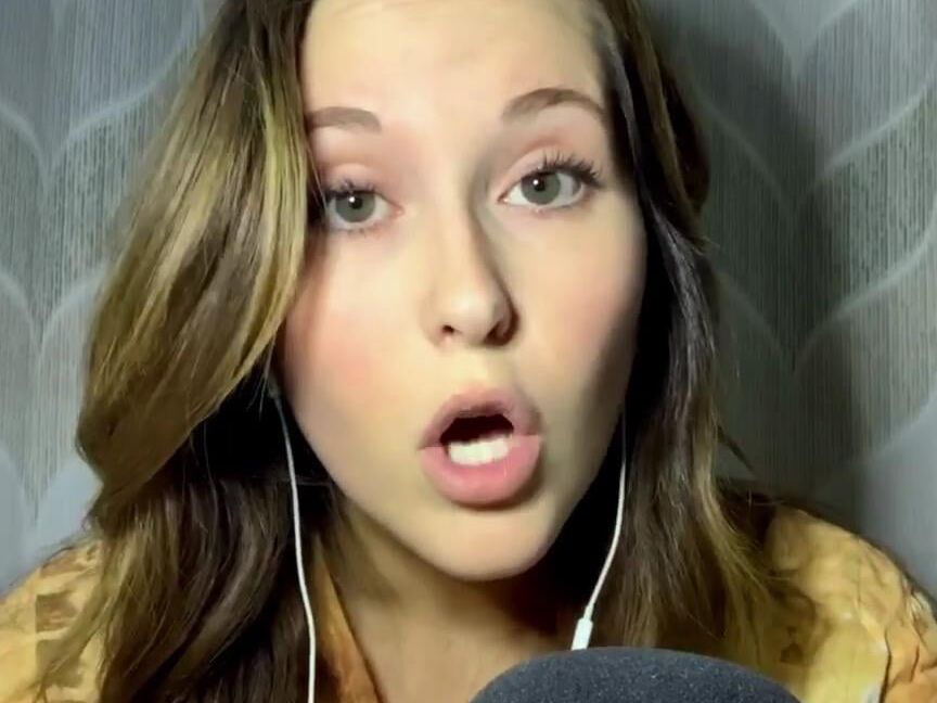 Beautiful ASMR girl needs tributes