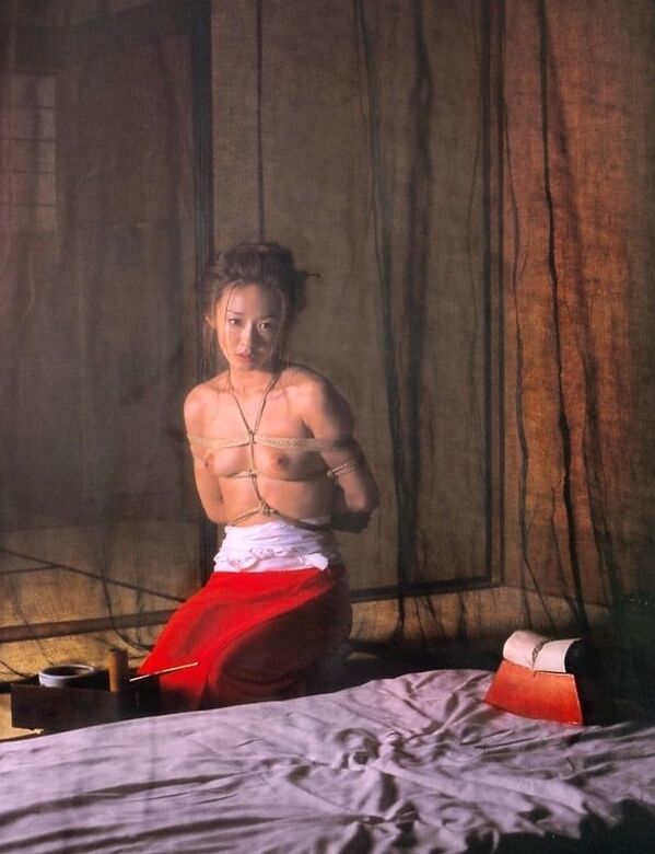 Asian Maiko Juki bondage