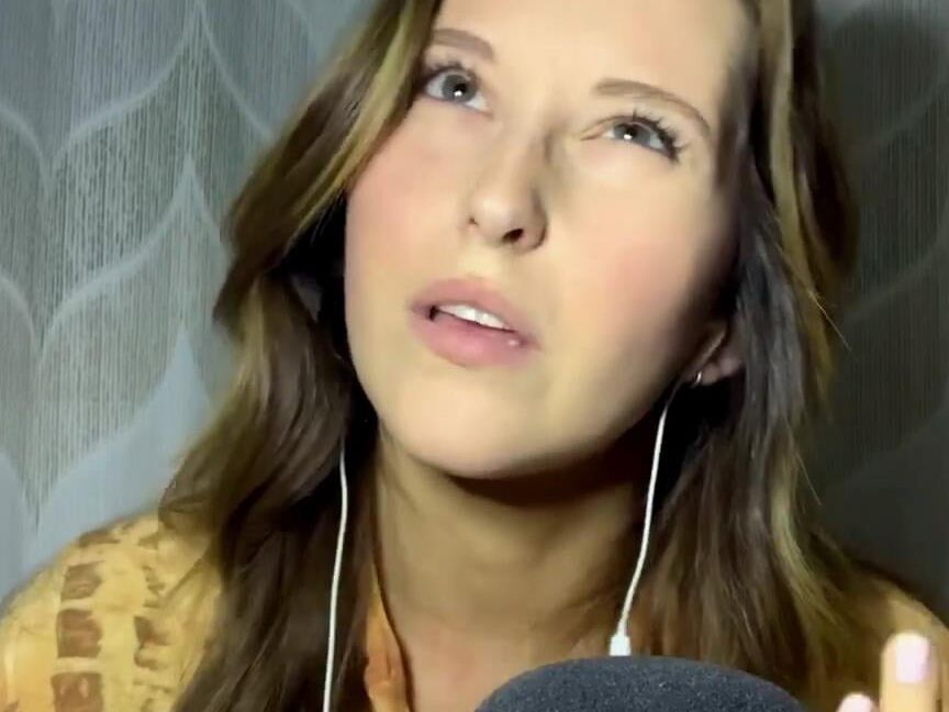 Beautiful ASMR girl needs tributes
