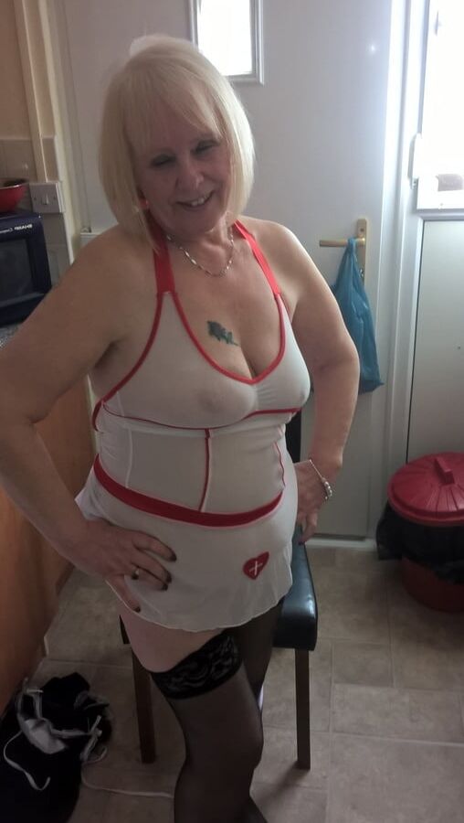 sexy granny Jan