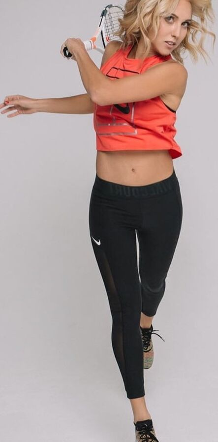 ELENA VESNINA PICTURES