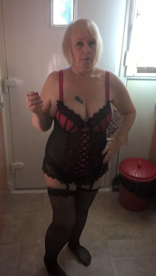 sexy granny Jan