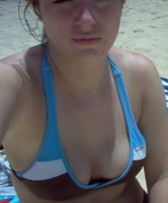 Snobby white girl for cumments