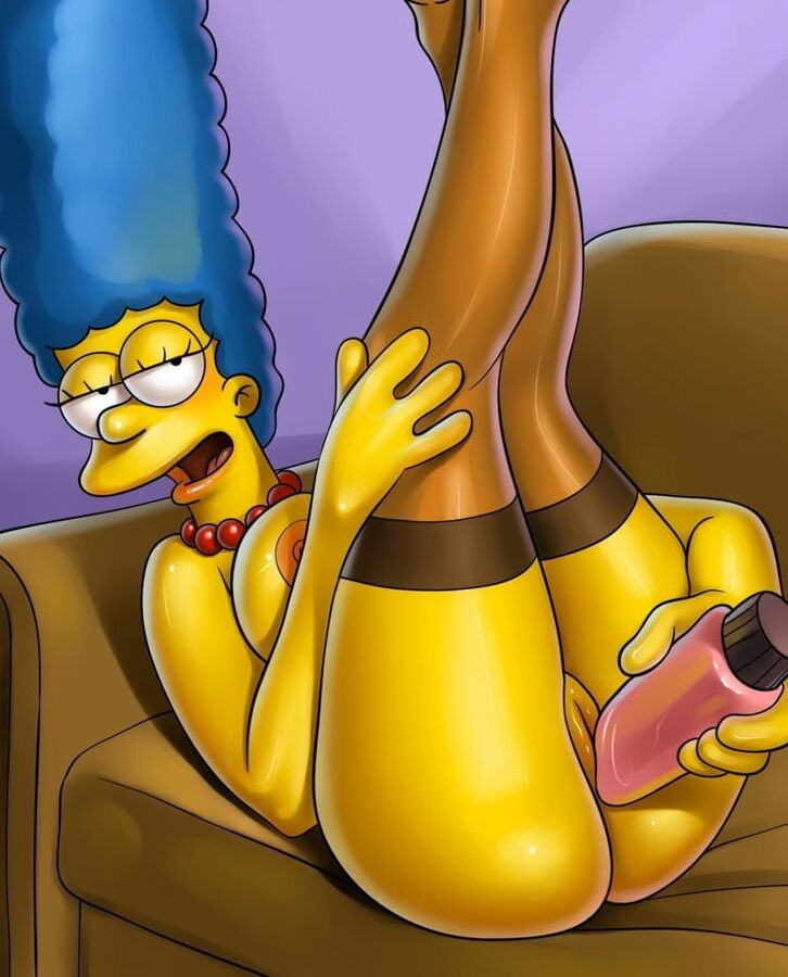 CELEBEAUTY MILF MARG SIMPSON
