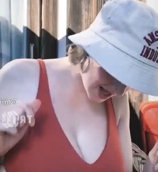 Insta hot