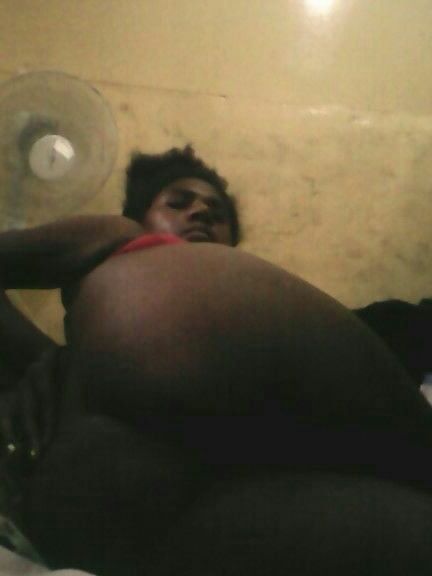 Meri sepik spreading all her holes