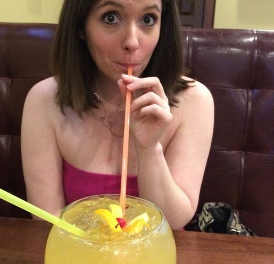 Snobby white girl for cumments