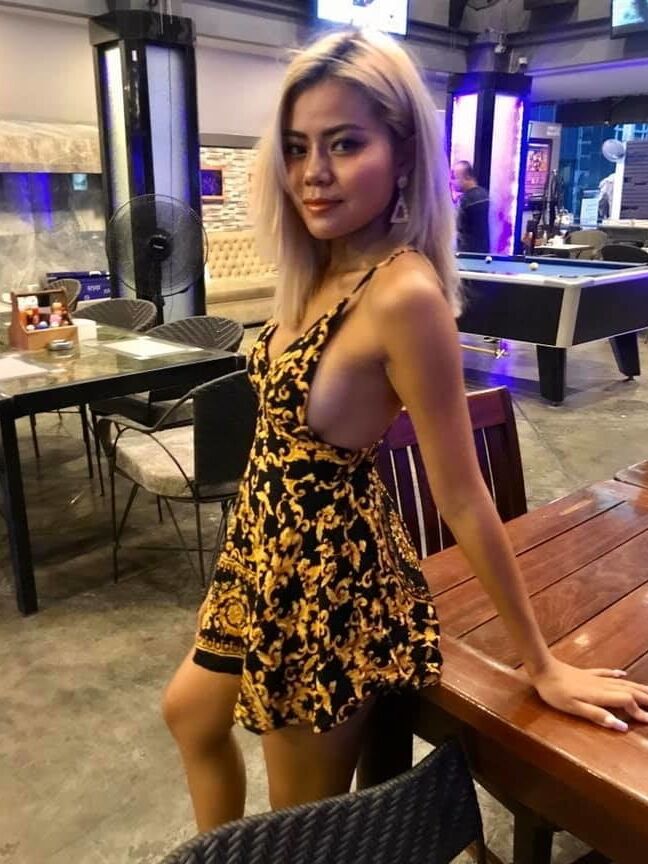 Thai bar girls