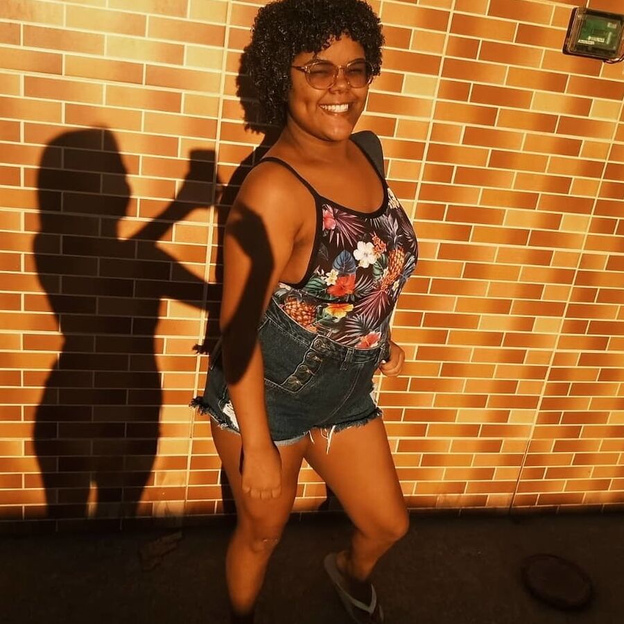 Gostosa (hot amateur)