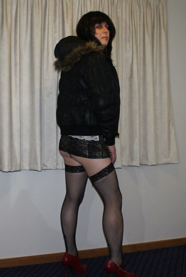 I want your cock in my ass :)