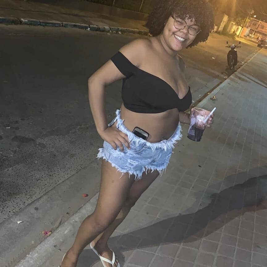 Gostosa (hot amateur)