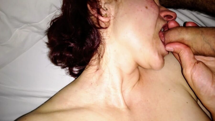 IvankaPetrova geile ANALFOTZE J aus Sofia