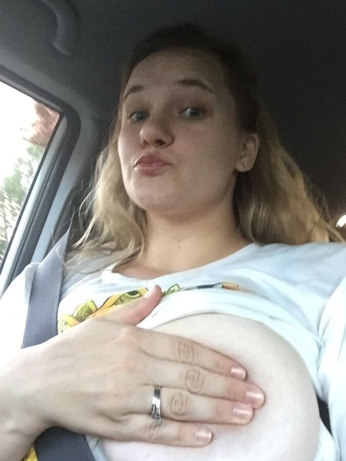 Busty babe Vol.