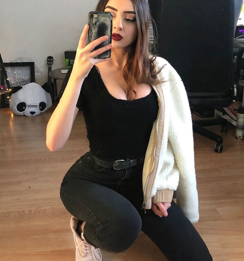 AngelMelly