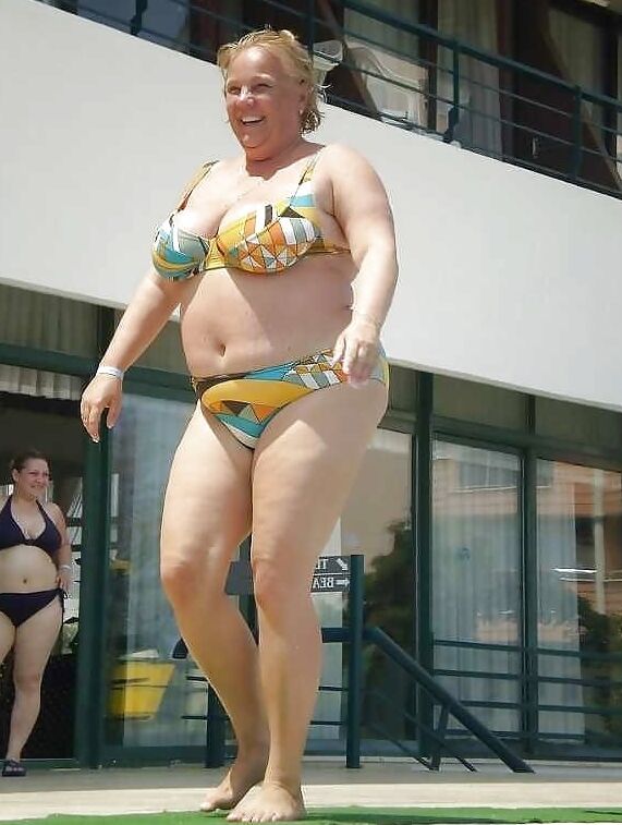 Bbw mix (Bikini)