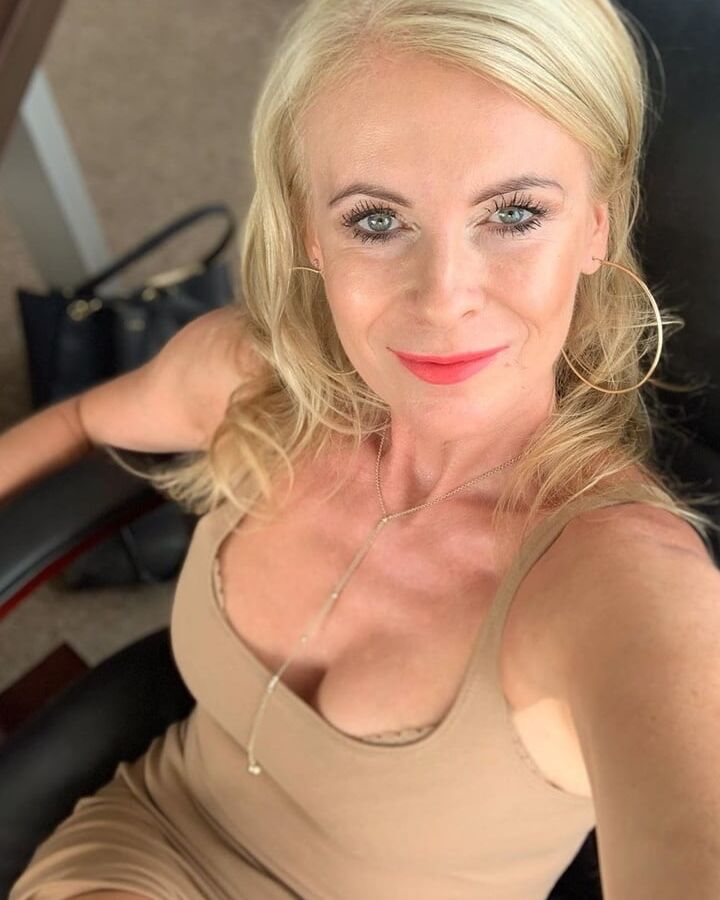 Sexy Milf
