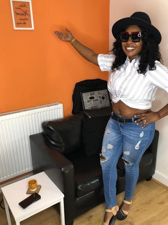 Sexy Ebony Mature milf
