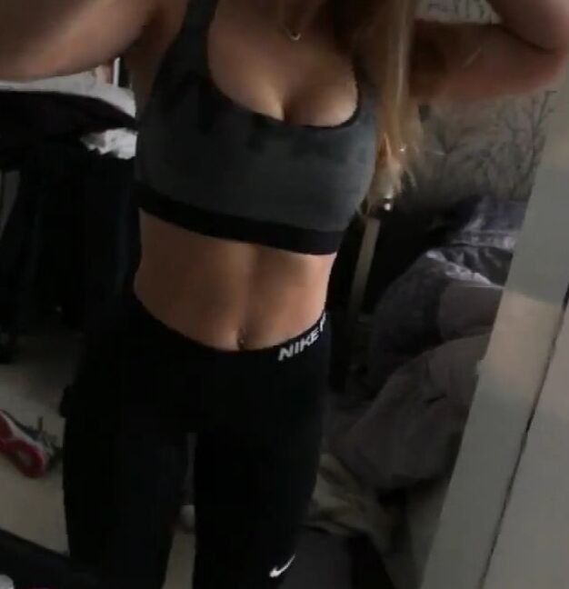UK slut Maisie