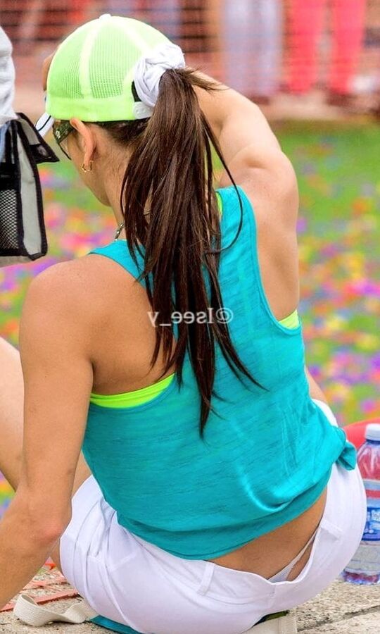 Tangas