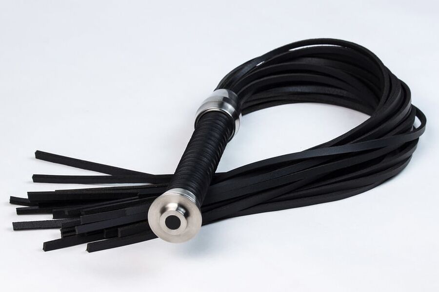 Interchangeable flogger sets (Dragon)