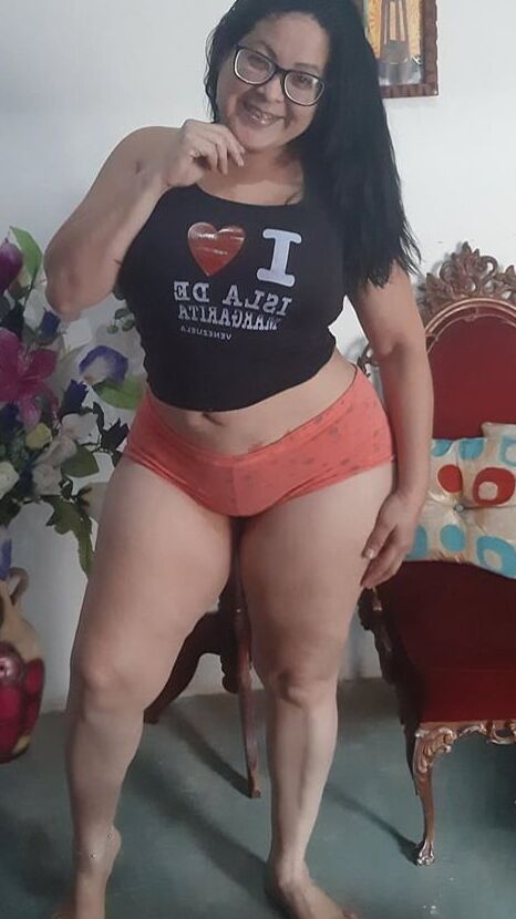 Latina Ysmara Martinez BIG Curvy Amateur