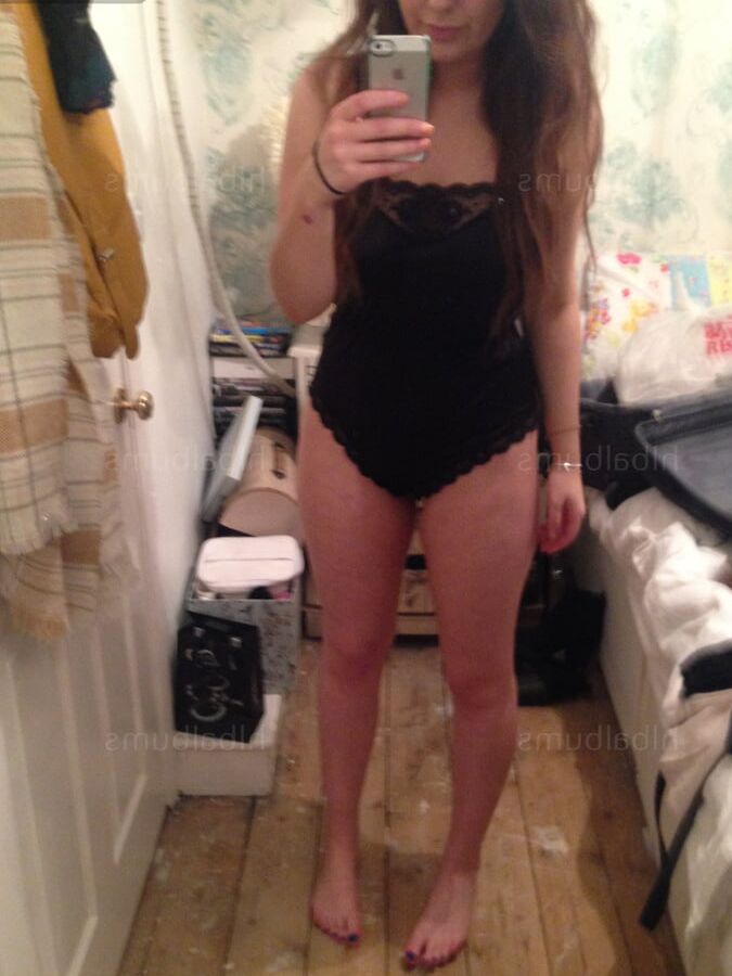 Worthless Whore Exposed &amp; Doxxed