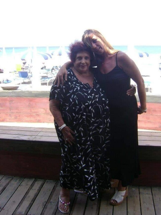 My real Bisexual granny aunt (she&;s my mother&;s sister)