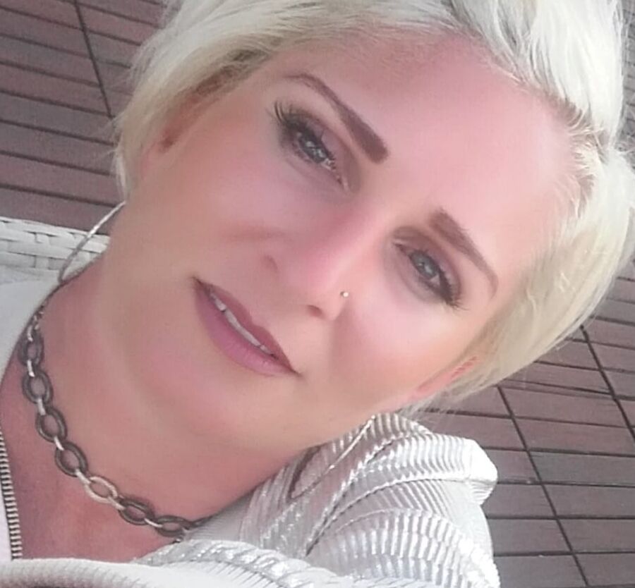 Natacha la salope de ans