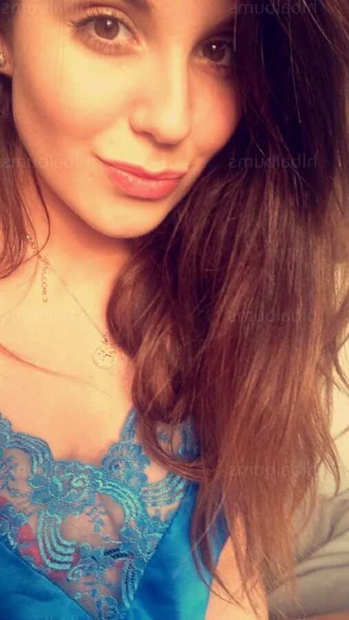 Worthless Whore Exposed &amp; Doxxed