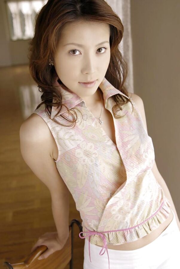 Cute Asian Chicks