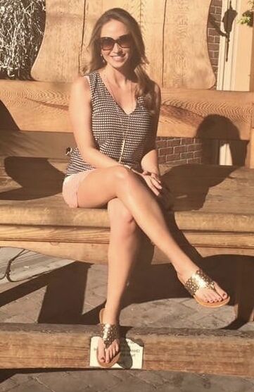 Hot Jenni